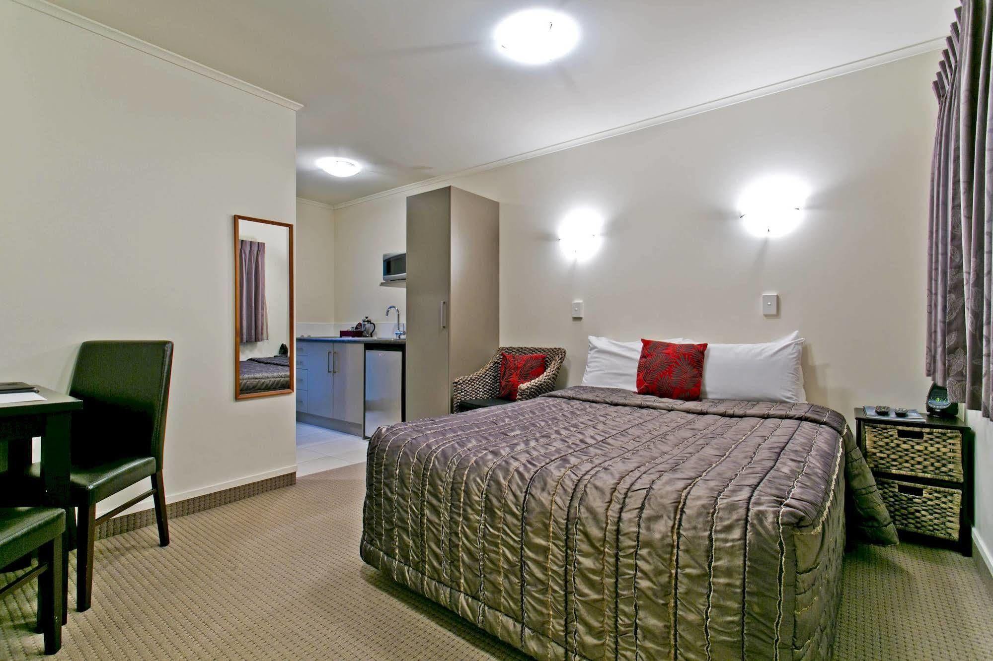 Ballinor Motor Inn Hamilton Bagian luar foto