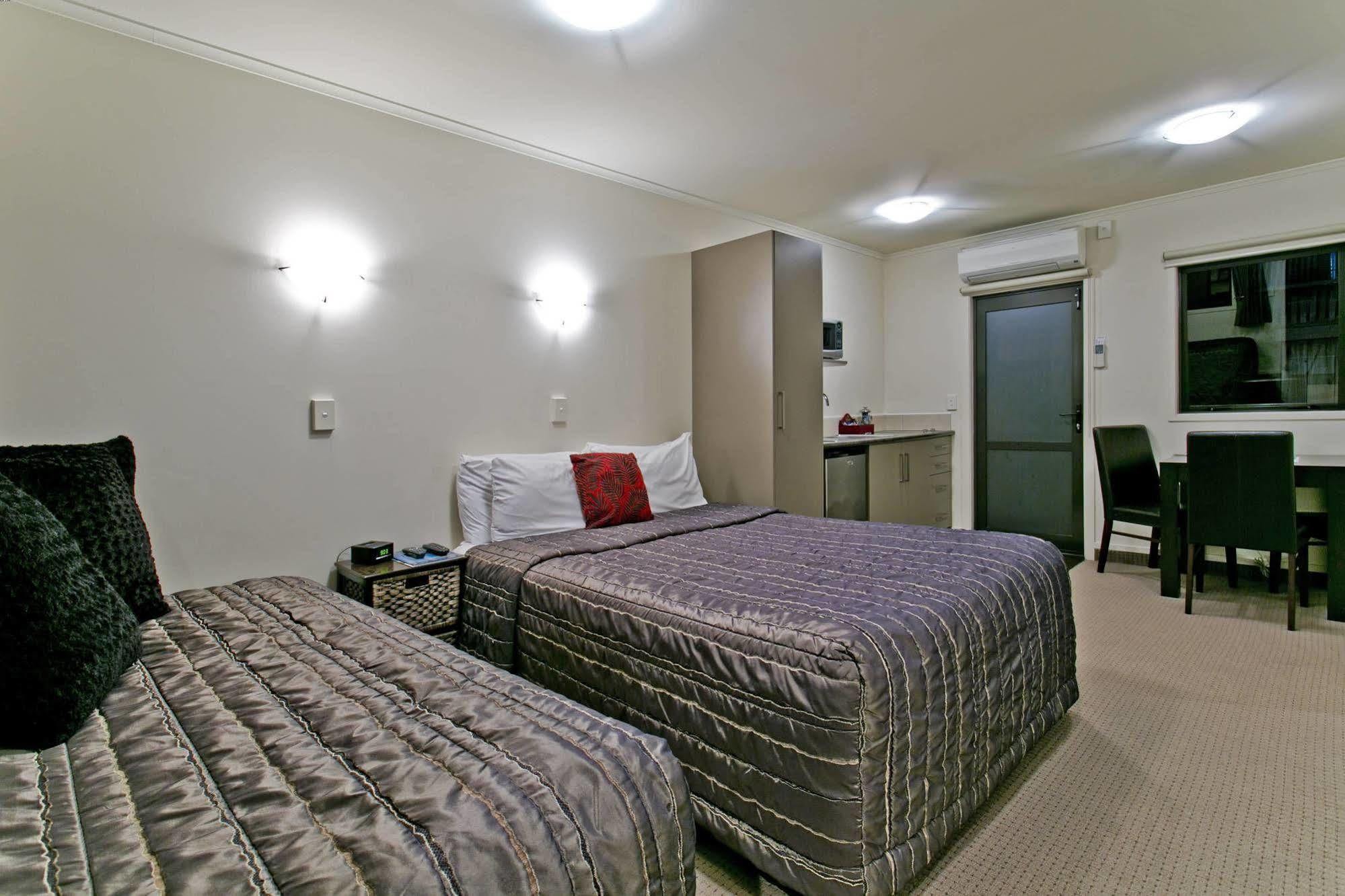 Ballinor Motor Inn Hamilton Bagian luar foto